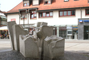 Marktplatz in Stuttgart weilimdorf mit Weilimdorfer Brunnen
